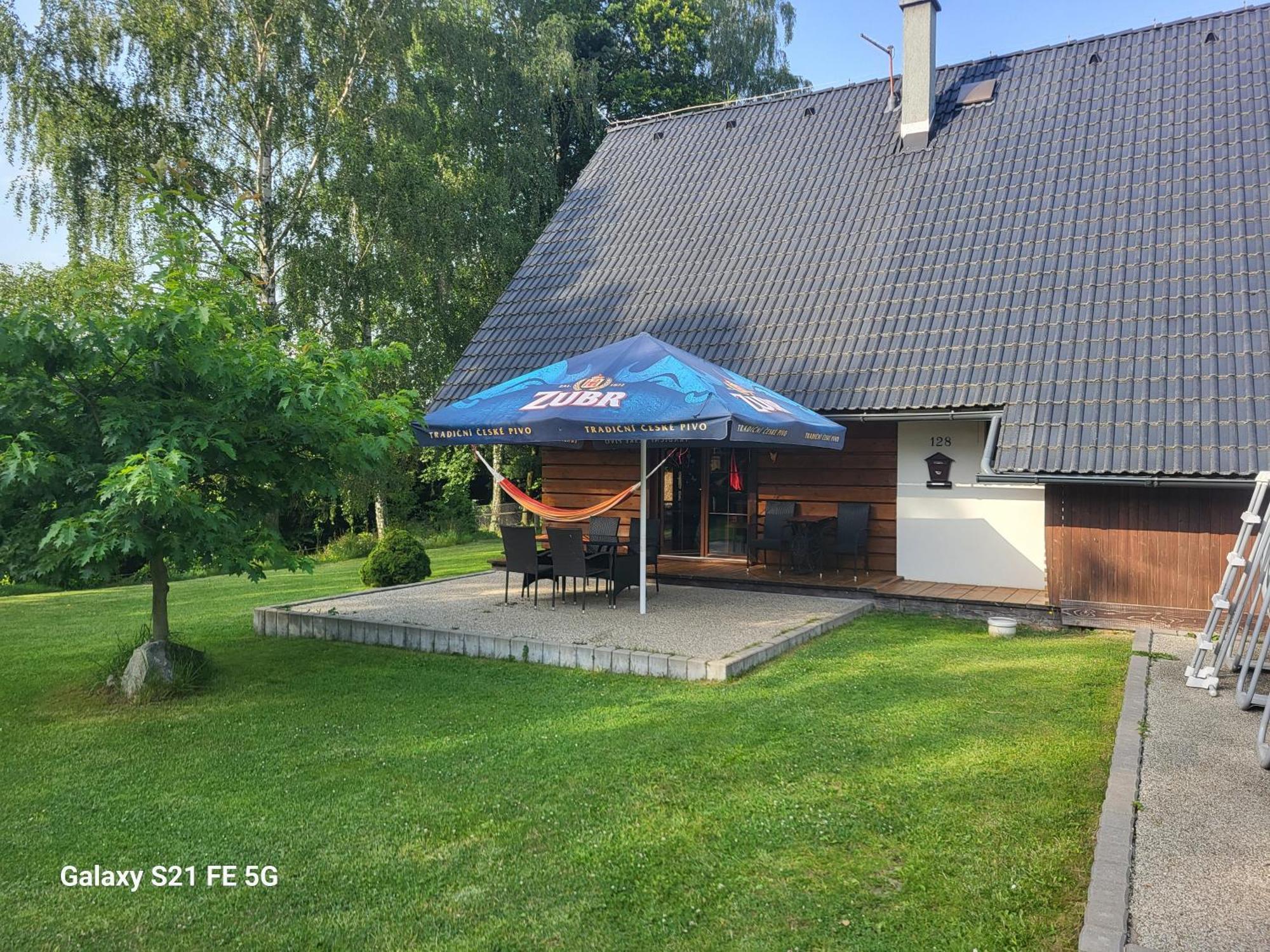 Chalupa U Alunka Police nad Metuji Bagian luar foto